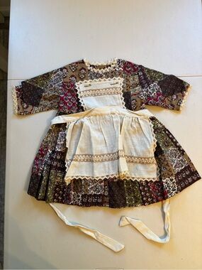 Kate Greenaway Frock green & brown patchwork dress w/ apron